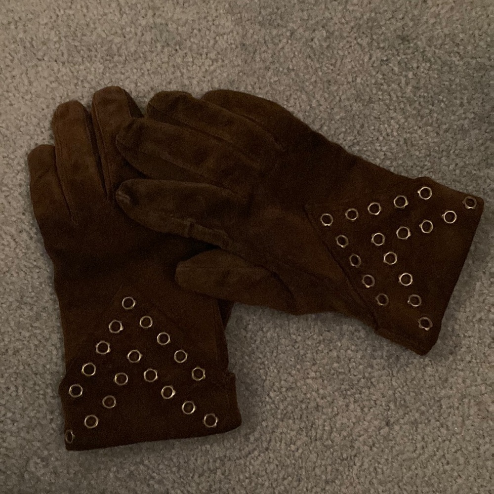 dark brown suede leather gloves with knit acrylic lining and eyelet styling